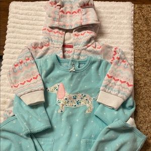 🌺5/$25 Carters 12 month fleece pajamas 🌺